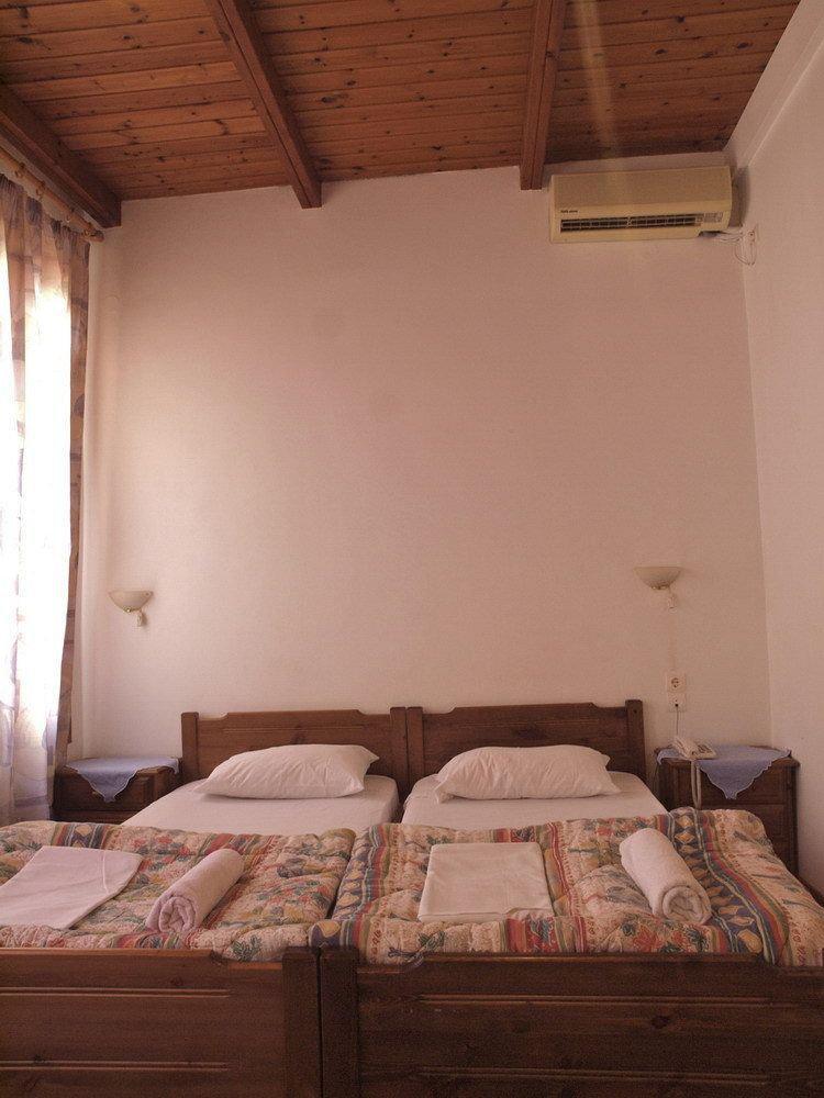 Diporto Hotel Chania  Exterior photo
